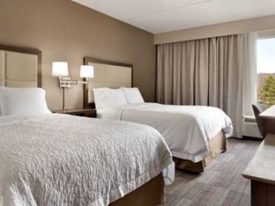 Hampton Denville-rockaway-parsippany 3*